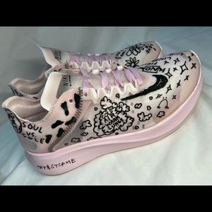 NIKE Zoom Fly SP x Nathan Bell Doodles AT5242-100